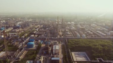 Havadan görünümü petrol rafinerisi, rafineri tesisi, rafineri fabrika