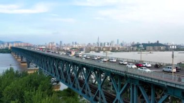 Nanjing Şehri, Jiangsu Eyaleti, Şehir inşaat arazisi, Yantze Nehri Köprüsü