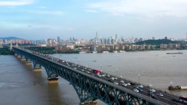 Nanjing Şehri, Jiangsu Eyaleti, Şehir inşaat arazisi, Yantze Nehri Köprüsü