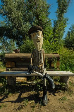 komik ahşap cin manzarası