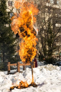 Bir shrovetide ölü yakma korkuluk