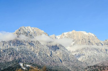 Romen Karpat Dağları, Bucegi aralığı bulutlar ile