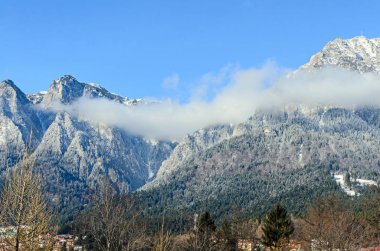 Karpat Dağları, Bucegi ile Caraiman tepe üst çapraz
