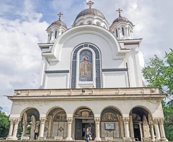 БУХАРЕСТ, Румыния - 15 мая 2016 года. Монастырь Касин — стоковое фото