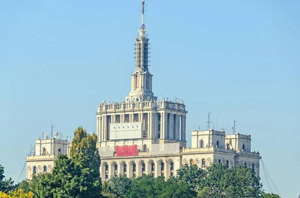 Widok od Herastrau Park House Free Press - Casa Presei — Zdjęcie stockowe