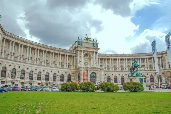 오스트리아, 비엔나-2012 년 5 월 8 일입니다. Hofburg 궁전 방문 — 스톡 사진