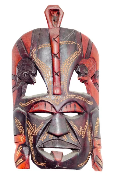 Máscara de madera africana de color, máscara de halloween, primer plano, aislado — Foto de Stock