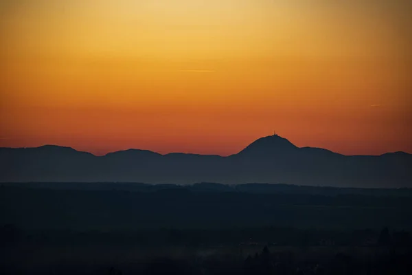 Zachód Słońca Górze Auvergne Francja — Zdjęcie stockowe