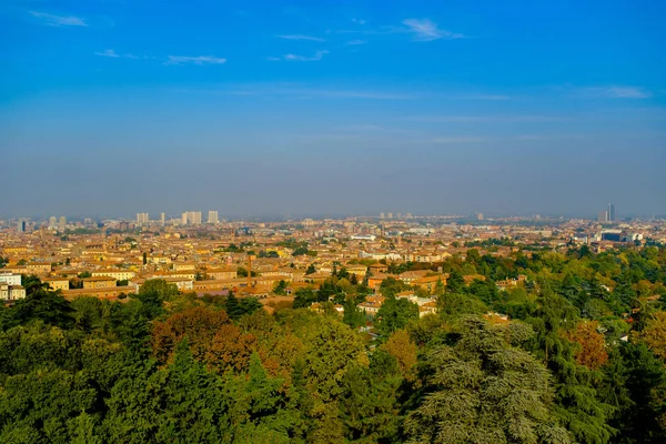 Bologna sonbahar manzara