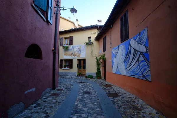 Pueblo de Dozza, Emilia-Romaña — Foto de Stock