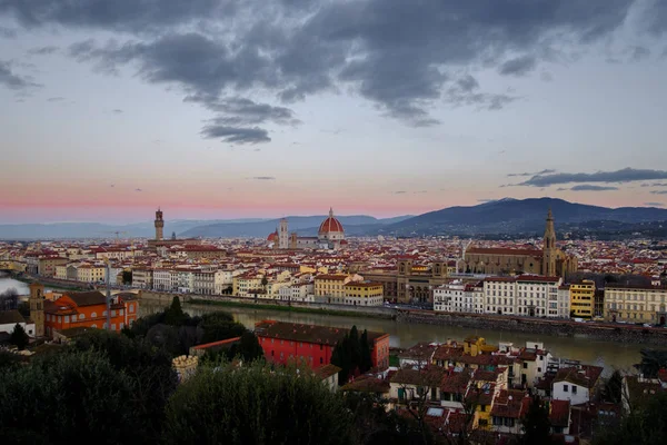 Piazzale Michelangelo Floransa'dan Şafağı, manzara