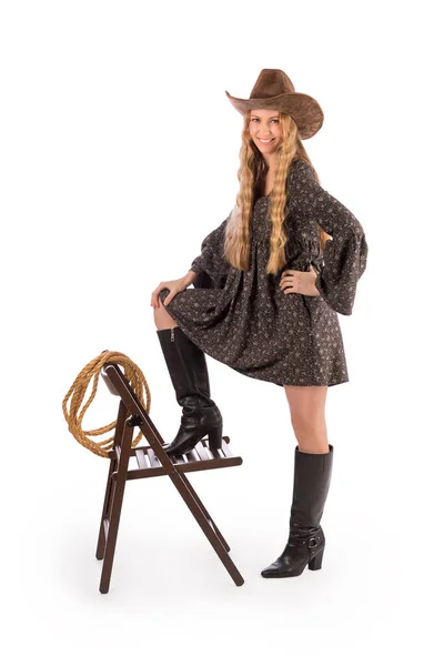 Studio portrait de fille avec chapeau de cow-boy — Photo