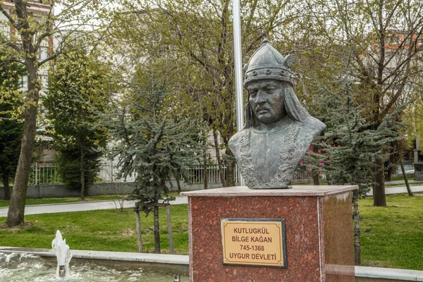 Estambul, Esenyurt / Turquía-04.06.2019: Monumento a Kutlug I bilg —  Fotos de Stock