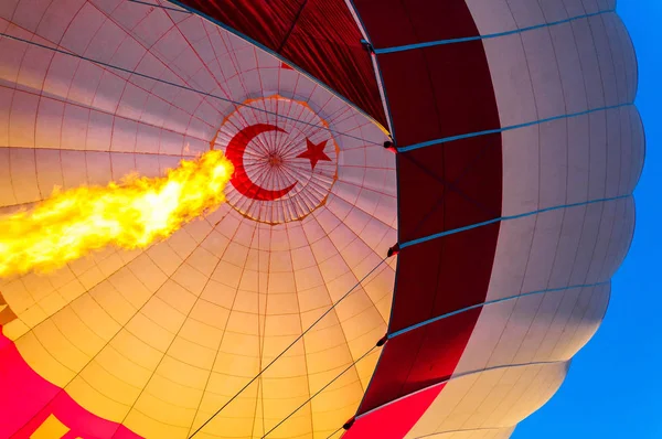 Globo aerostático. bolsa de gasolina y quemadores — Foto de Stock