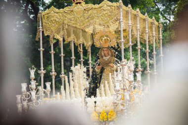 Malaga, İspanya kutsal hafta. Meryem Ana Pollinica alayı.