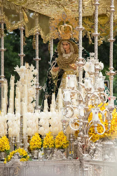 マラガ、スペインの聖週間。Pollinica 聖母行列. — ストック写真