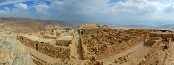 Masada Kalesi harabeleri, İsrail