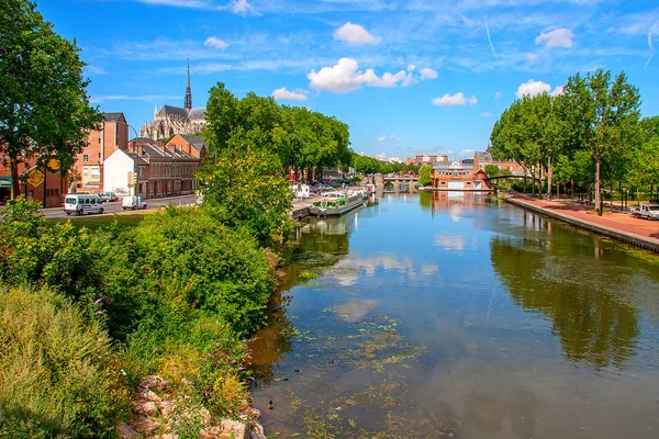 Kuzey Fransa'da Amiens bir şehirdir — Stok fotoğraf