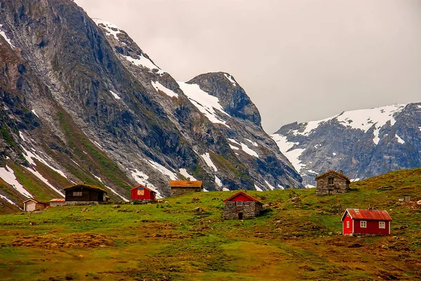 Paisagem tradicional norueguesa — Fotografia de Stock