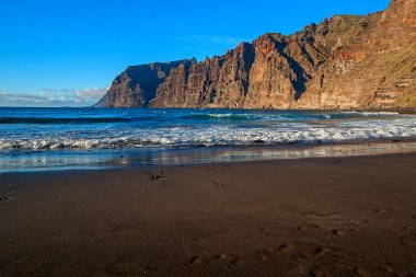 Tenerife kayalık sahil