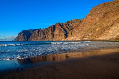 Tenerife kayalık sahil