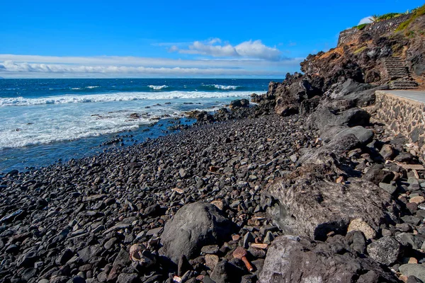 Tenerife costa rocosa — Foto de Stock
