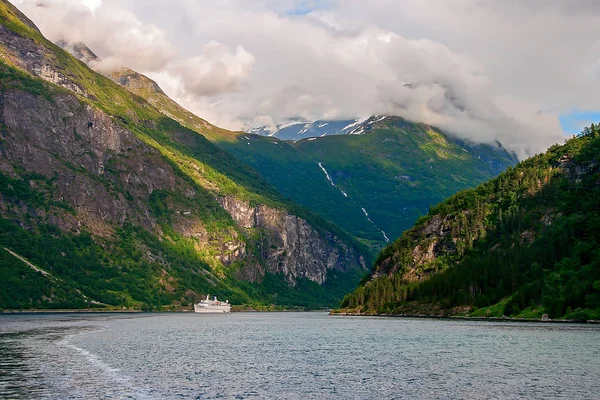 Geiranger fjord, Norsko — Stock fotografie