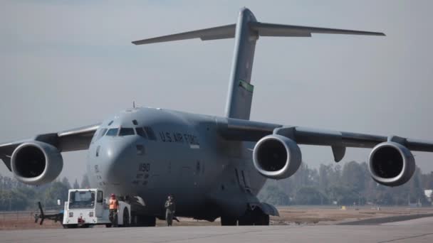 C-17 Globemaster askeri taşıma — Stok video