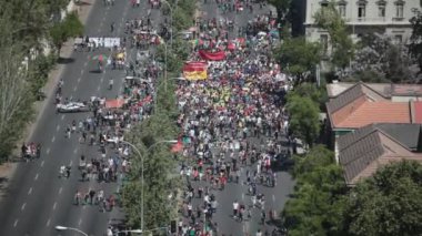Şili'deki öğrenci protesto