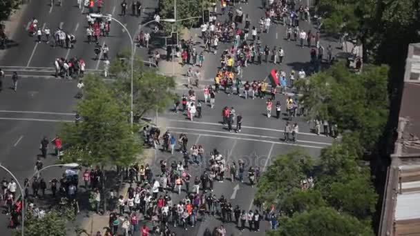 Het studentenprotest in Chili — Stockvideo