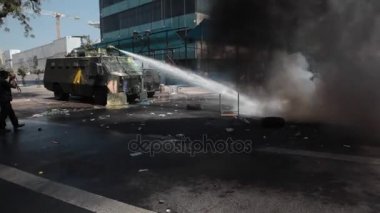 Şili'deki öğrenci protesto