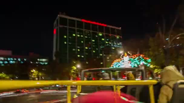 旅游巴士在墨西哥城游戏中时光倒流 — 图库视频影像