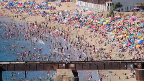 Zeitraffer am Strand, vina del mar — Stockvideo