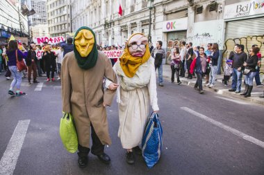Şilililer protesto özel emeklilik sisteminin