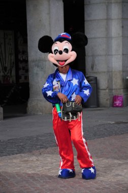 Mickey Mouse - İspanya