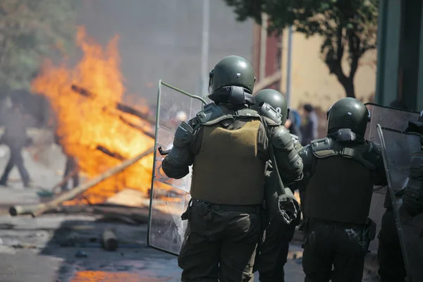 Çevik kuvvet polisi Şili