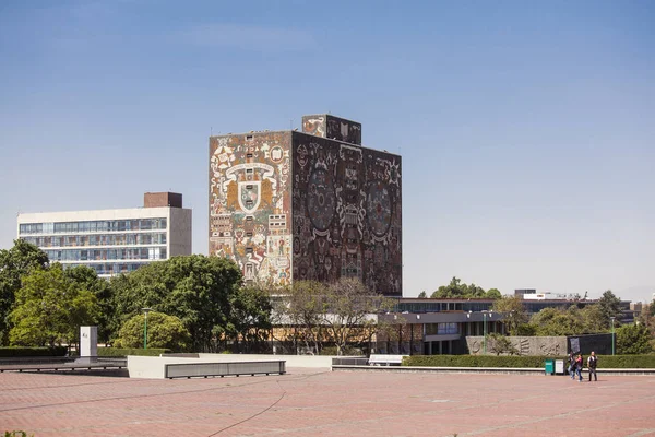 UNAM Üniversitesi Kütüphanesi