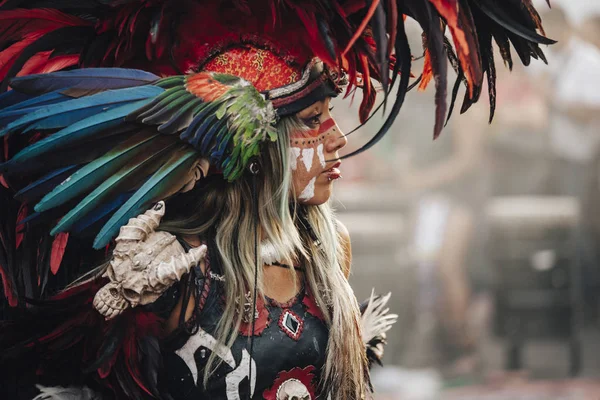 Aztekische Tänze, mexikanische Stadt — Stockfoto