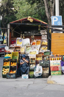 Mexico City'deki sokak satıcısı