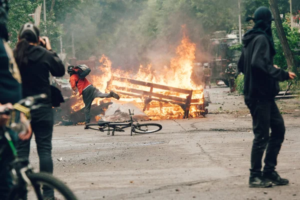 Протести в Чилі — стокове фото