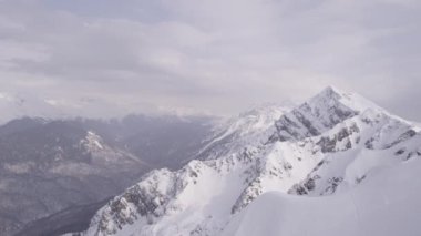 Bulutlar, güneş ray, güneş, dağlar