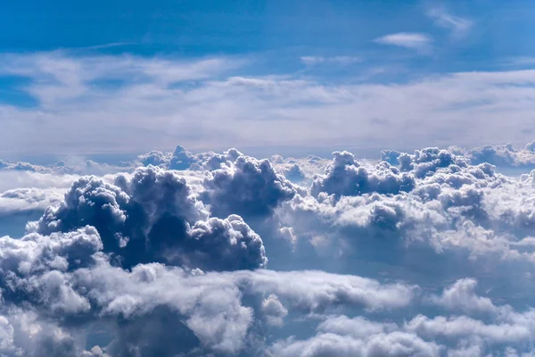 Cumulus bulutları uçak tarafından