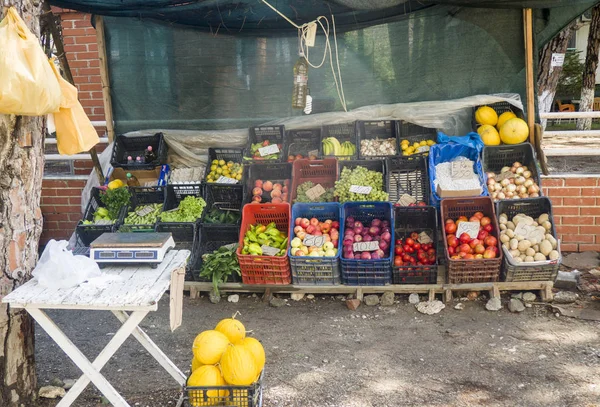 Lokalnych Albańskich Świeżych Owoców Wegatables Rynku — Zdjęcie stockowe