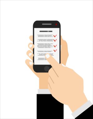 Akıllı telefon ekranında kontrol listesi. Bir elinde akıllı telefon ve parmak ekranı var. Düz vektör illüstrasyonu.
