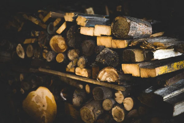 納屋の薪だ 木の種類 — ストック写真