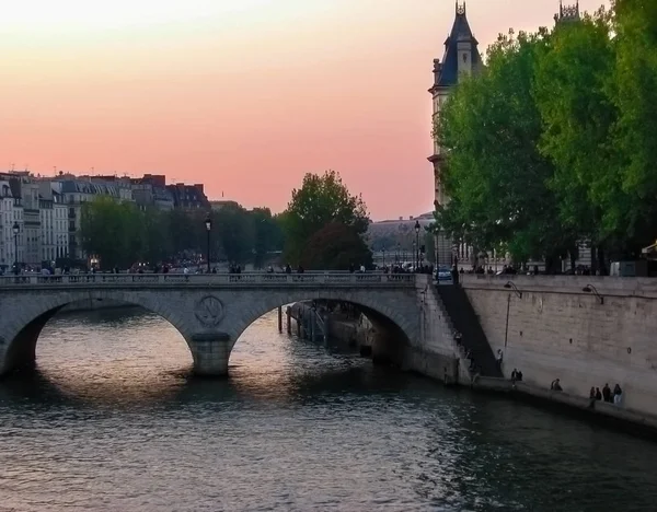 Ponte sobre o Sena em Paris-Stock Fotos — Fotografia de Stock