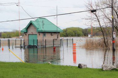 St Joseph du Lac, Quebec evde iletişim 