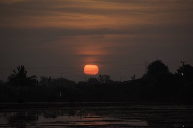 Nakonpathom Eyaleti, Tayland alanında gündoğumu