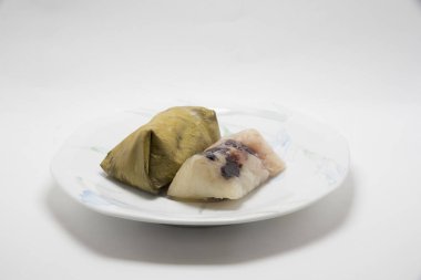 Yapışkan pirinç (Khao Tom Mat Tay ile muz)