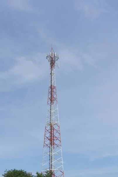 Telephone transmitter pole — Stock Photo, Image